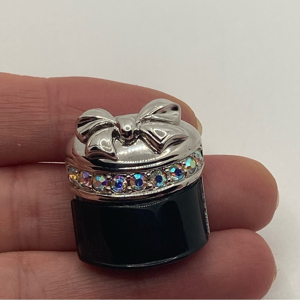 Vtg D’Orlan Silver Tone Black Enamel AB Crystal Bow Brooch 1” - Picture 2 of 6